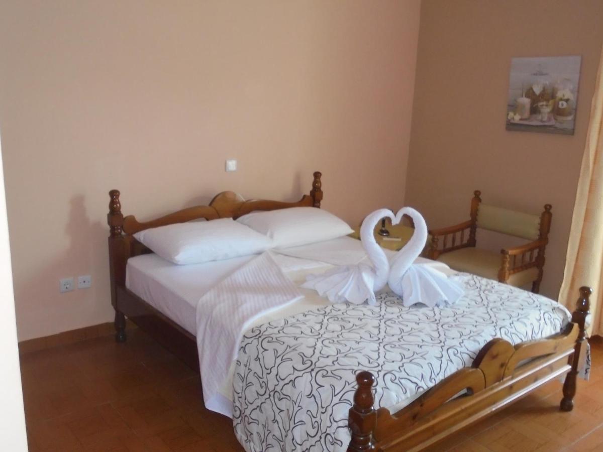 Kostas Family House Apartman Káto Ássos Kültér fotó