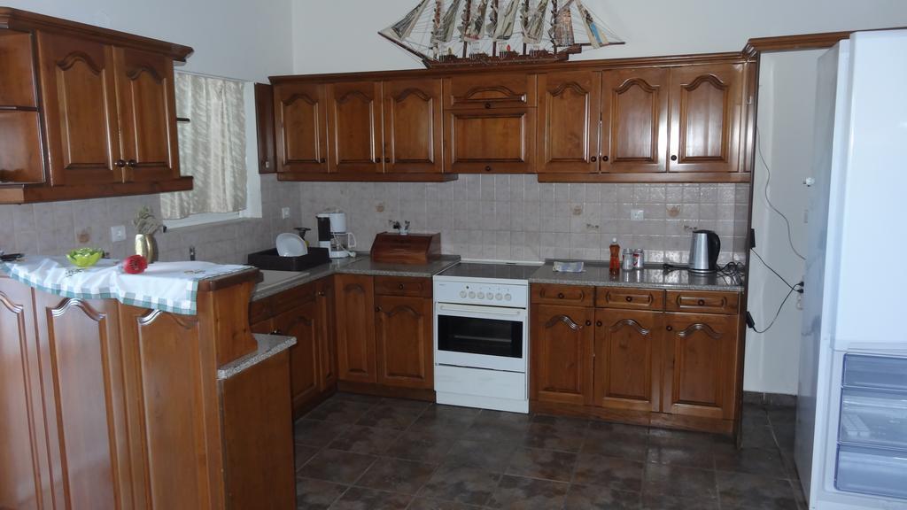 Kostas Family House Apartman Káto Ássos Kültér fotó